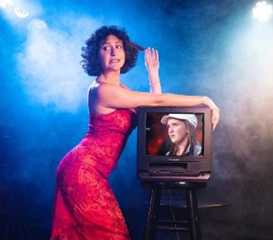 Emily Wilson Debuts at Edinburgh Fringe in August With FIXED Image