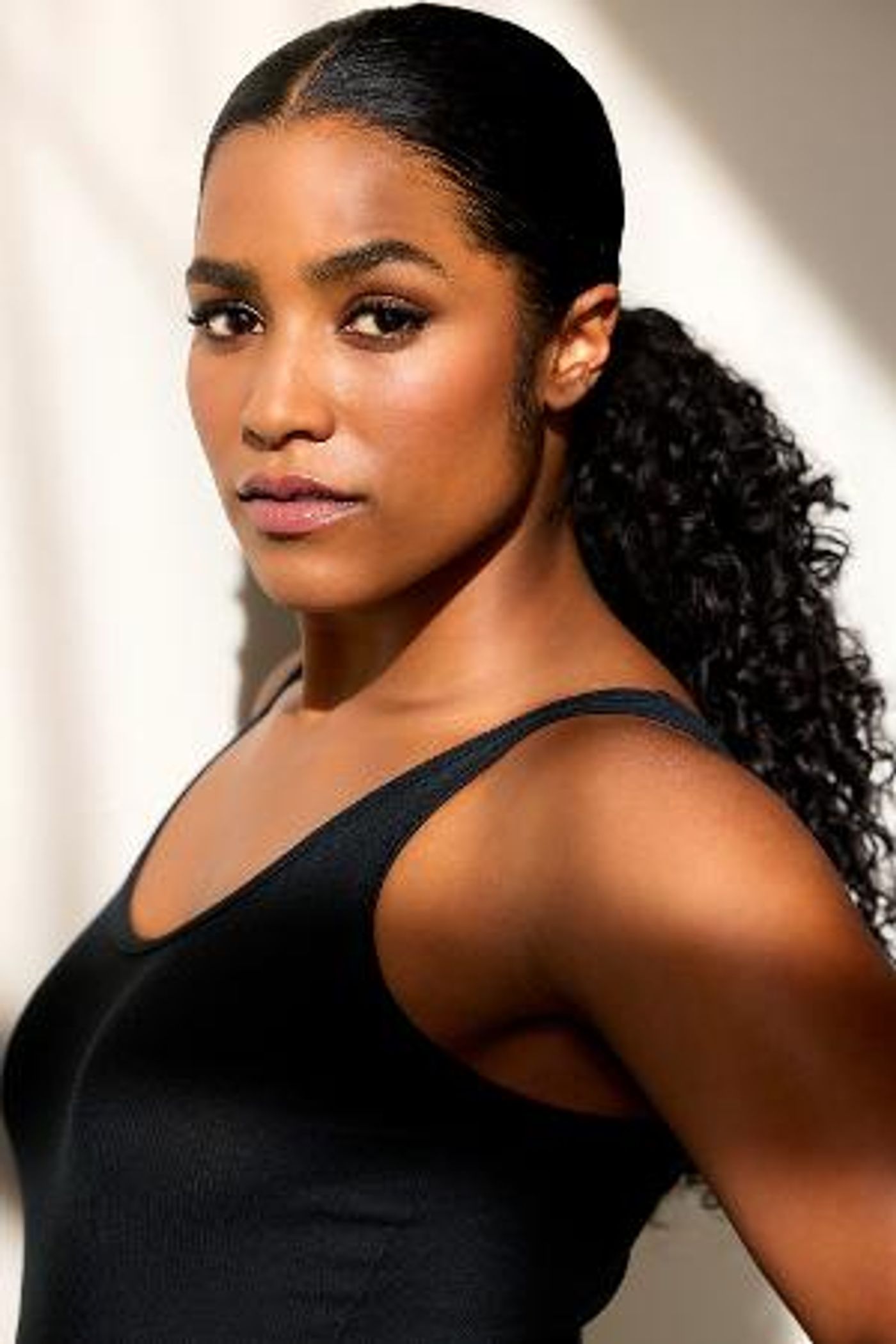 Taylor Iman Jones Celebrates Birthday and New York Solo Debut at 54 Below in March  Image