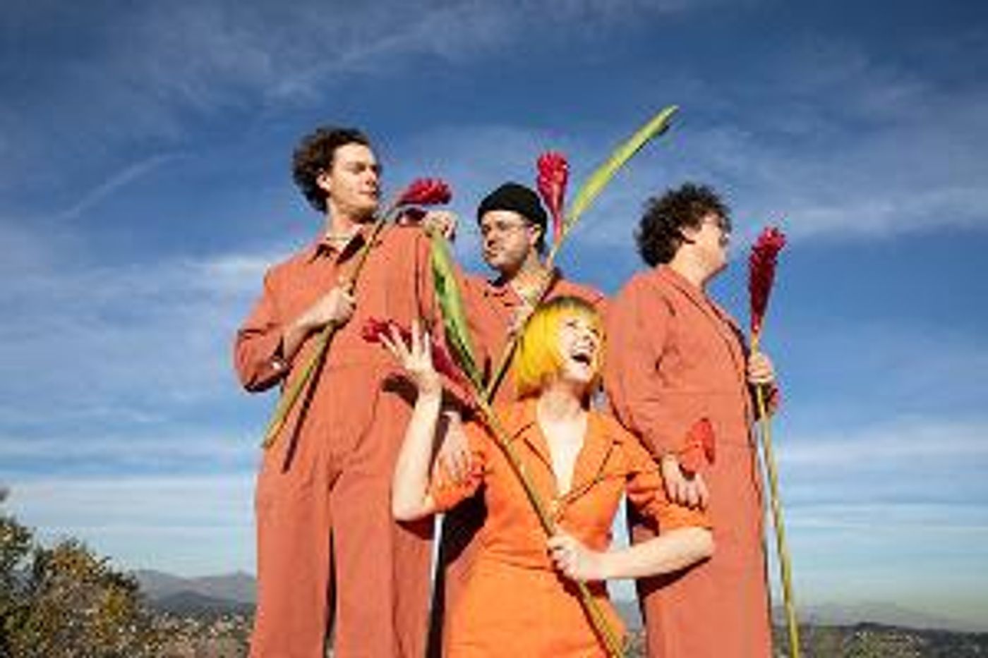 Tessa Violet Debuts New Single 'Games' With Lovelytheband  Image