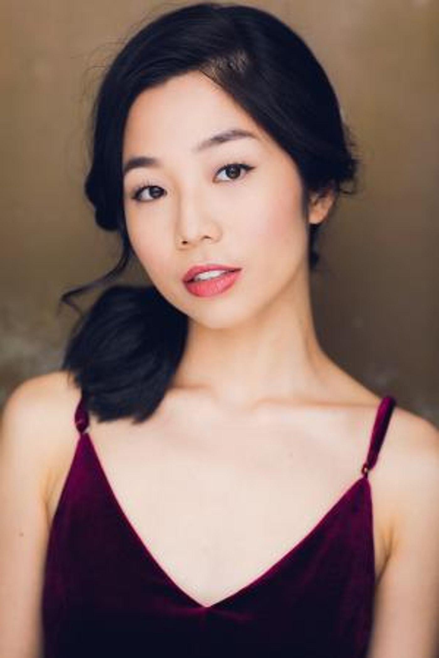 Cynthia Yiru Hu Stars In New Play ANCIENT HISTORY at The Tank  Image