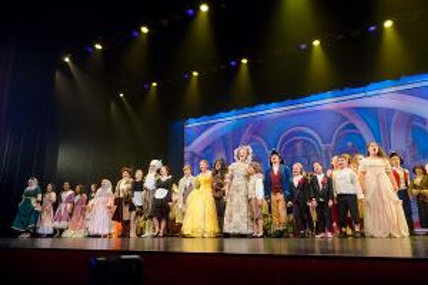 Dearborn Youth Theater to Present BEAUTY AND THE BEAST  Image