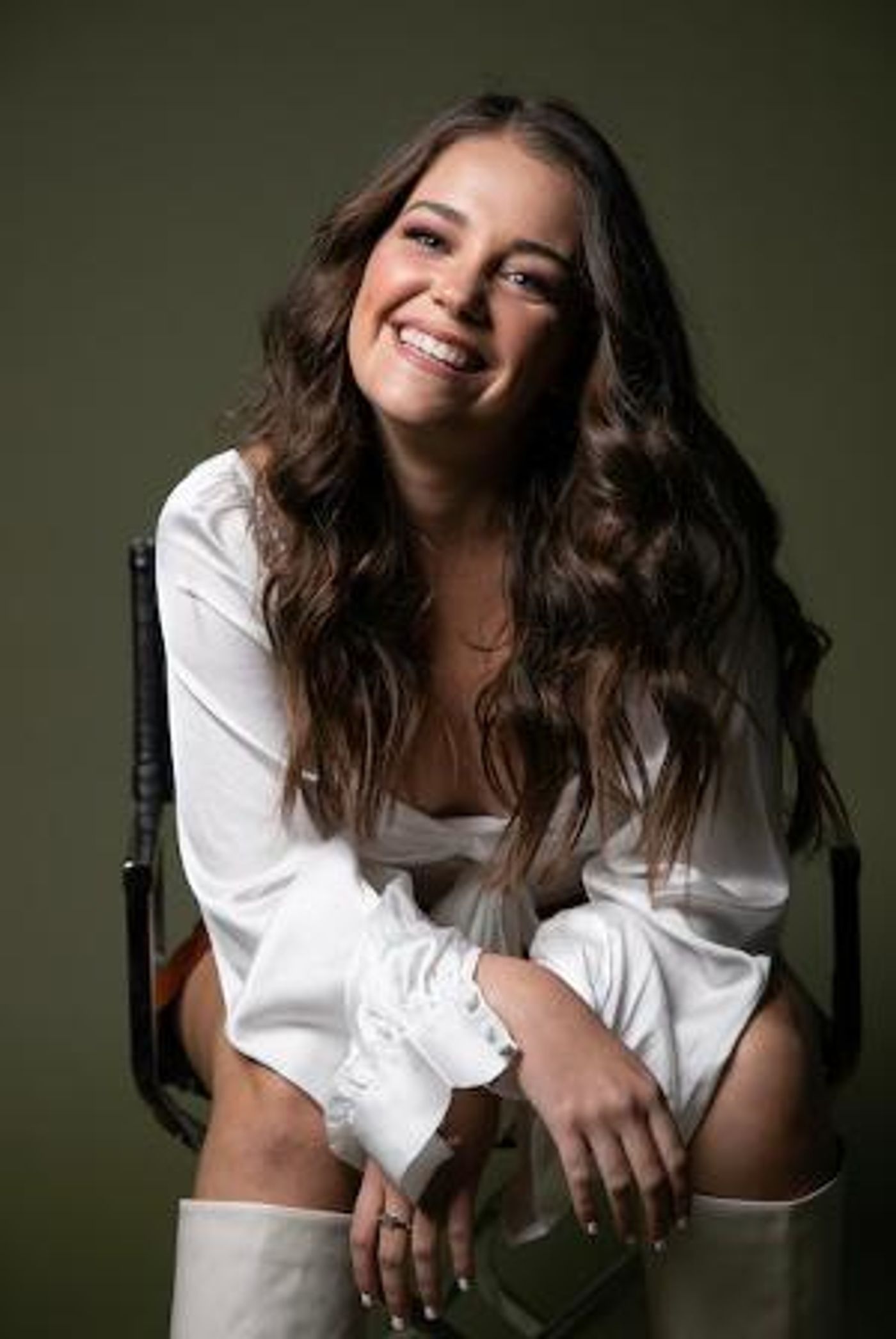 Country Songstress Maddie Leigh Releases New Single 'Morning After'  Image