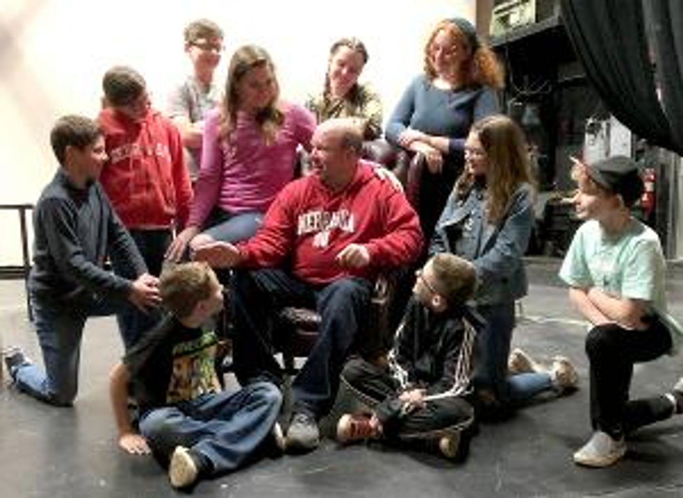 Cast Announced For CHEAPER BY THE DOZEN At The Sauk  Image