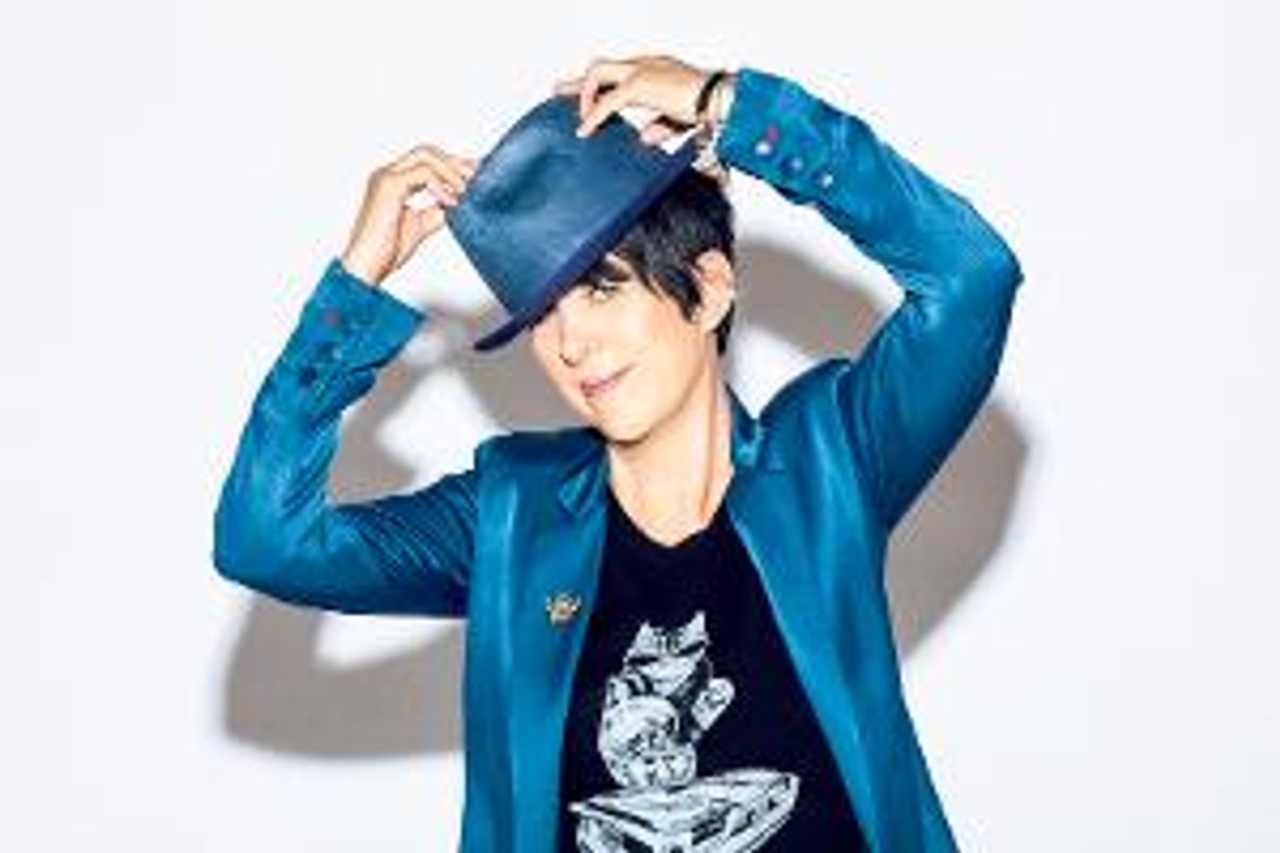 Diane Warren To Be Honored At Last Chance For Animals Gala On October 14 In Beverly Hills  Image
