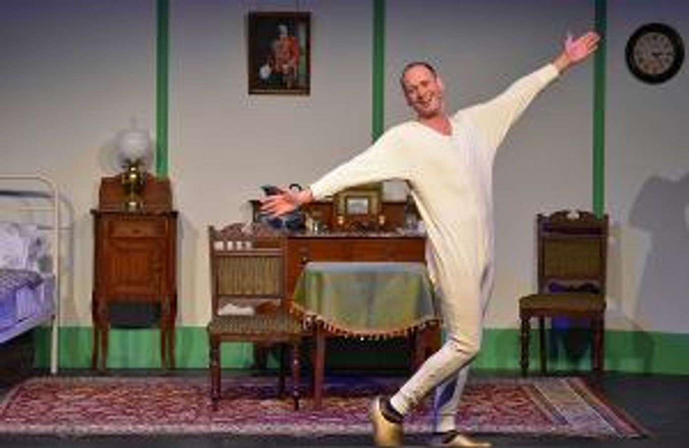 NATURALLY INSANE! THE LIFE OF DAN LENO to Premiere at the Criterion Theatre  Image