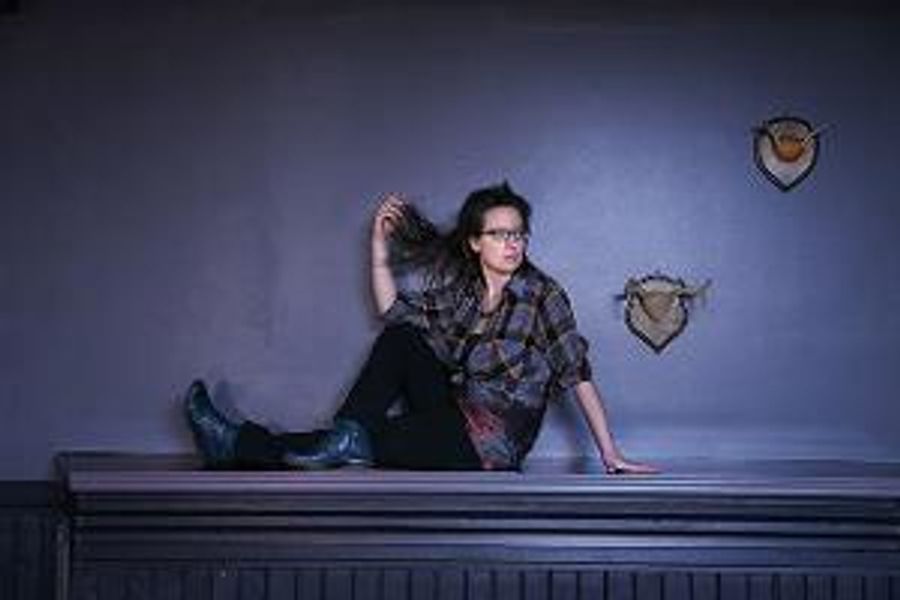 Contemporary Composer & Singer/Songwriter Carmen Braden Sows New Immersive & Exploratory Album, Seed Songs Image
