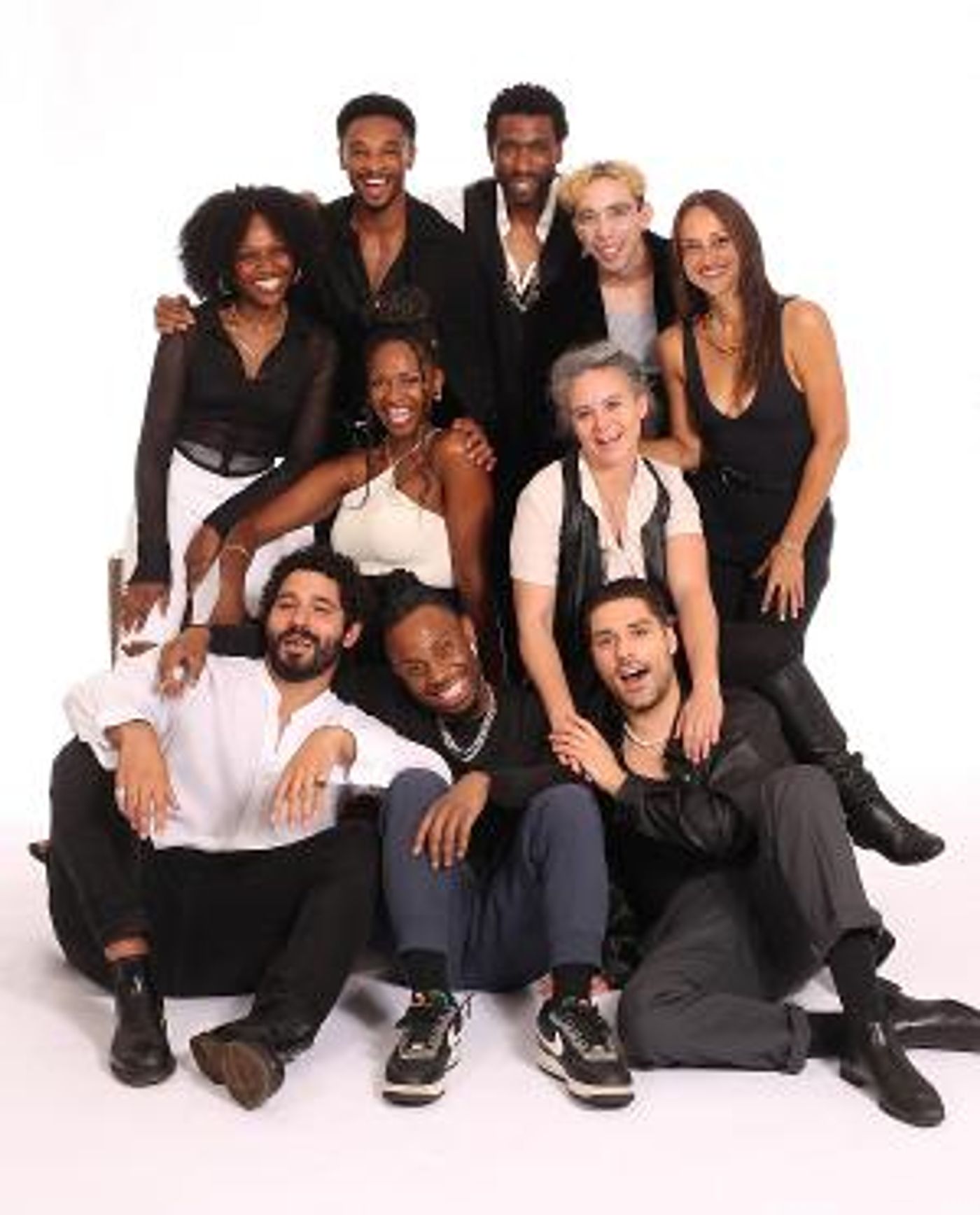 Queens Theatre Announces THE THREE MUSKETEERS, ROMEO & JULIET, and More in 34th Season Lineup   Image