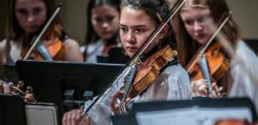 Santa Barbara Strings Tunes Up For Its 13th Season With New Board Members, Record-Breaking Enrollment And More Image