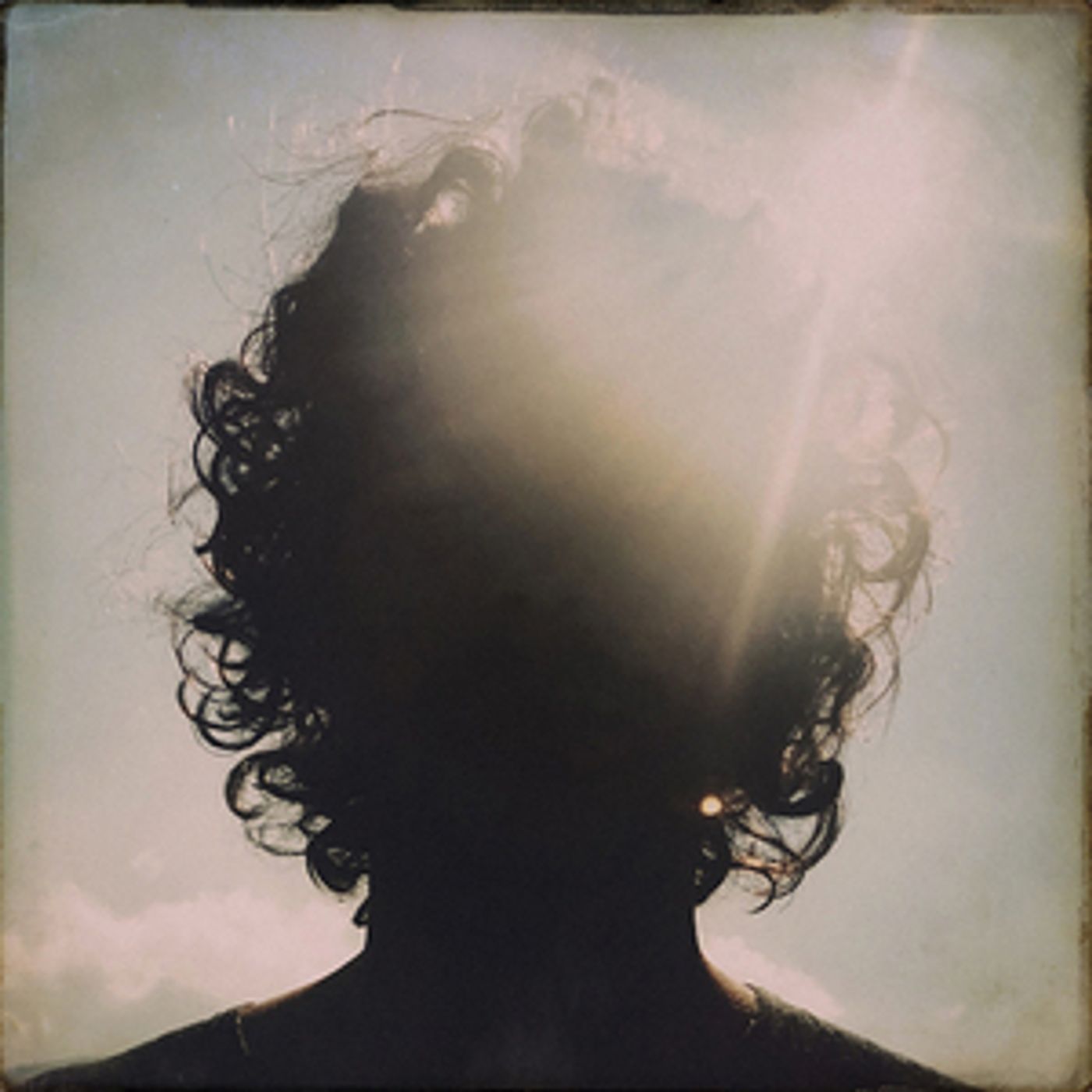 Ro Bergman Releases His Second Single 'Clouds'  Image