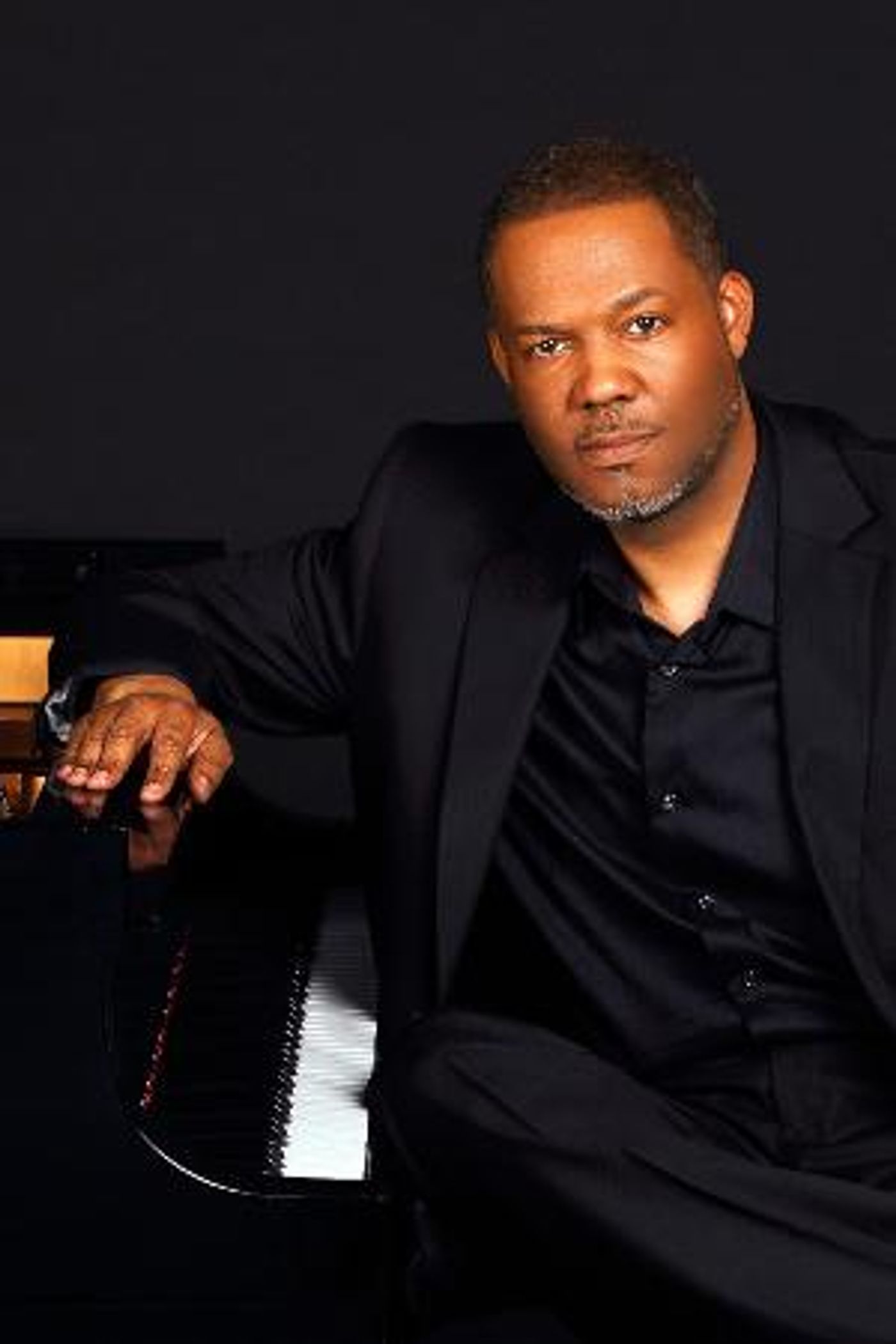 Kantorei Names Roger M. Holland II Artist-in-Residence  Image