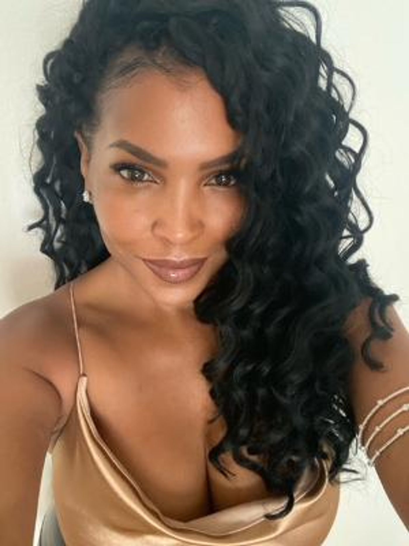 Music Artist Kimberly Brewer Publishes Children's Book ALL BALLOONS GO TO HEAVEN  Image