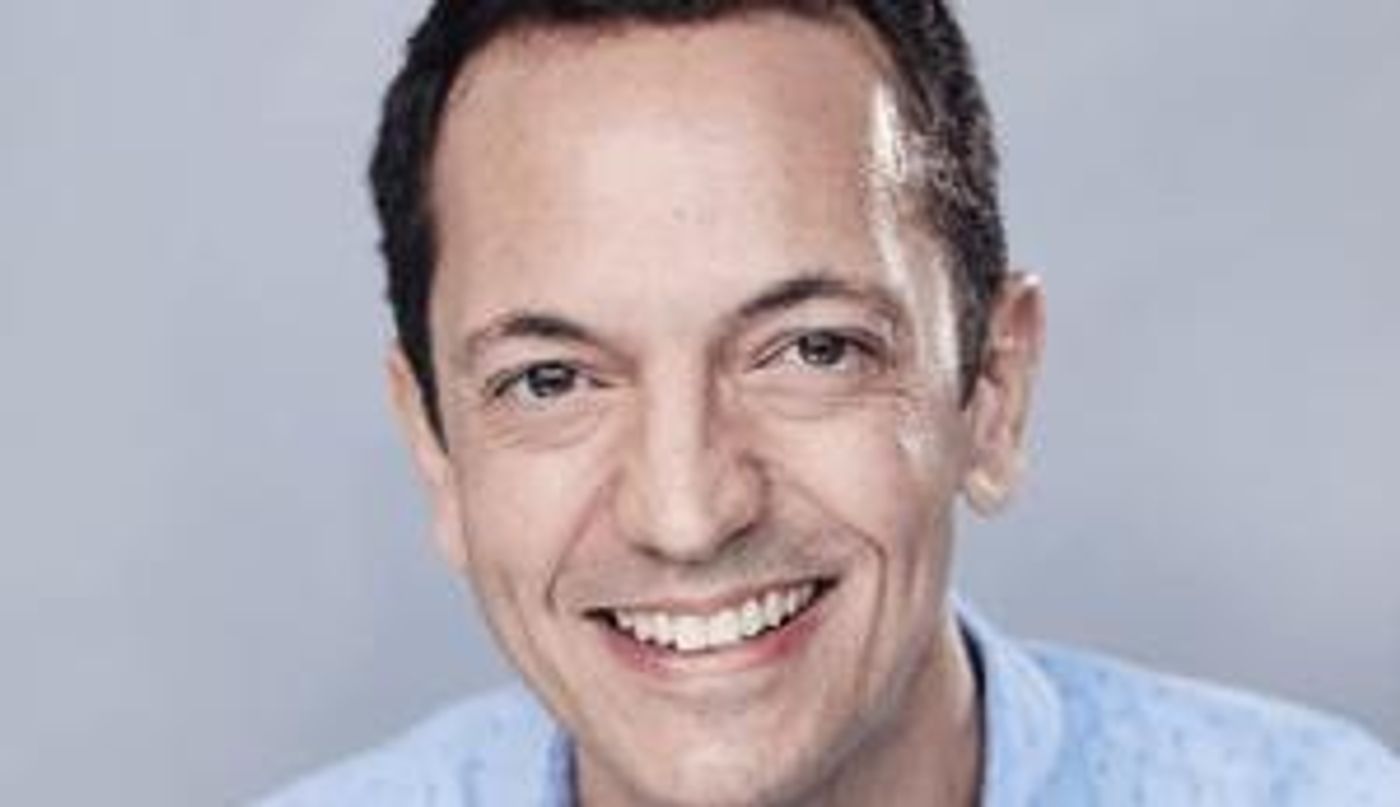 Scott Raneri's EXTRA! EXTRA! Returns To The Triad Theater This Sunday  Image