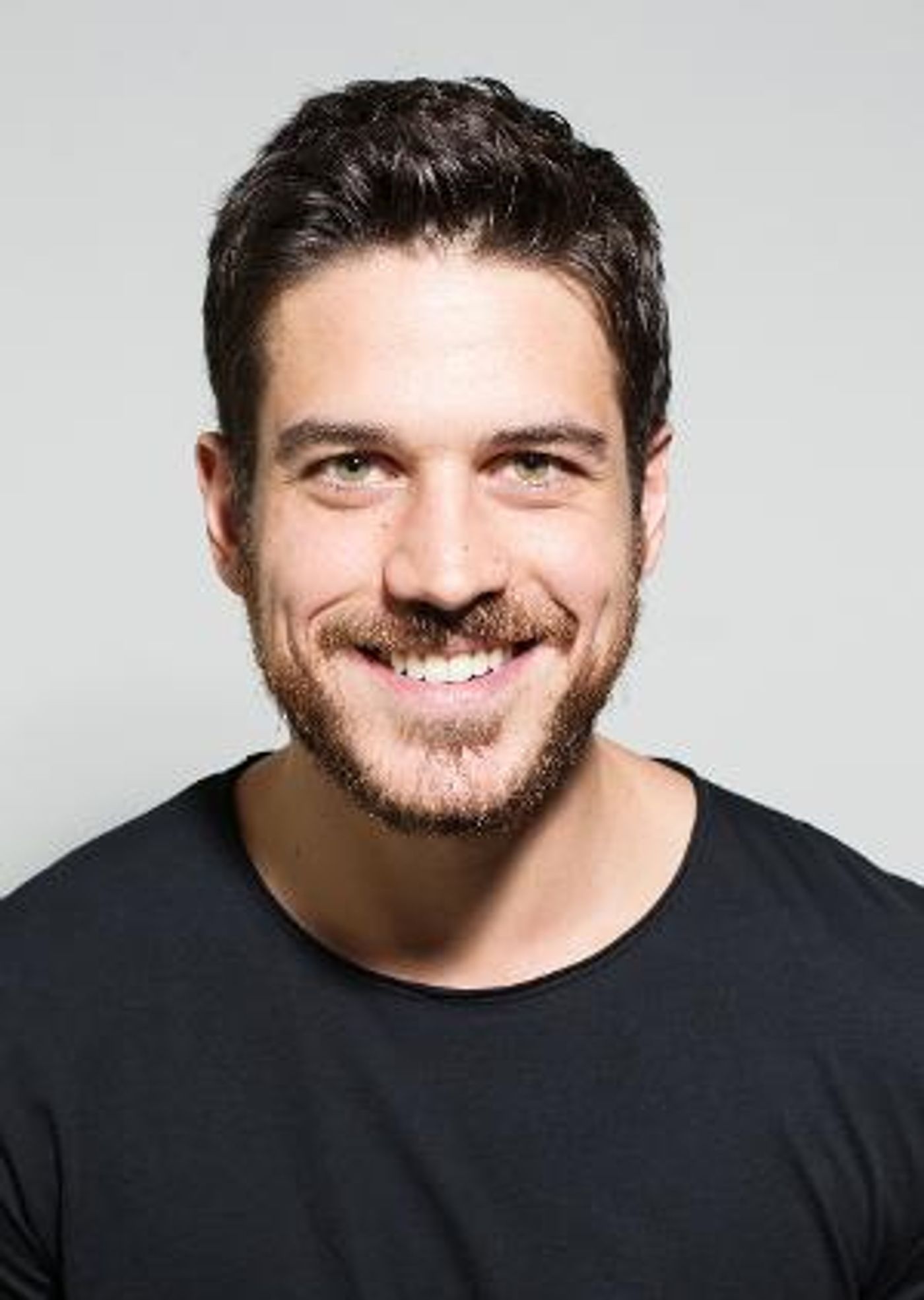 Marco Pigossi is BETWEEN TWO PALMS at The Studios Of Key West This Week  Image