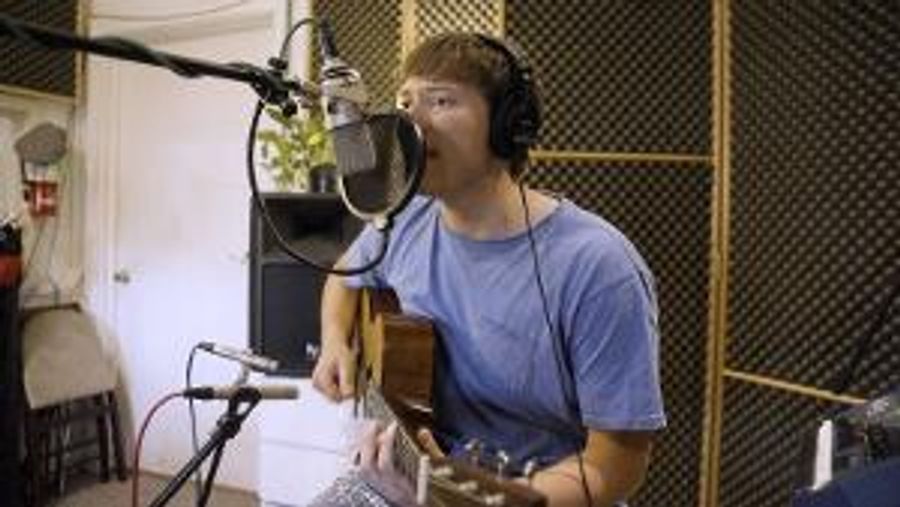 VIDEO: Carter Brady Takes You Through The Recording Studio In His New Music Video 'Chasing Vampires (Unplugged)' Image
