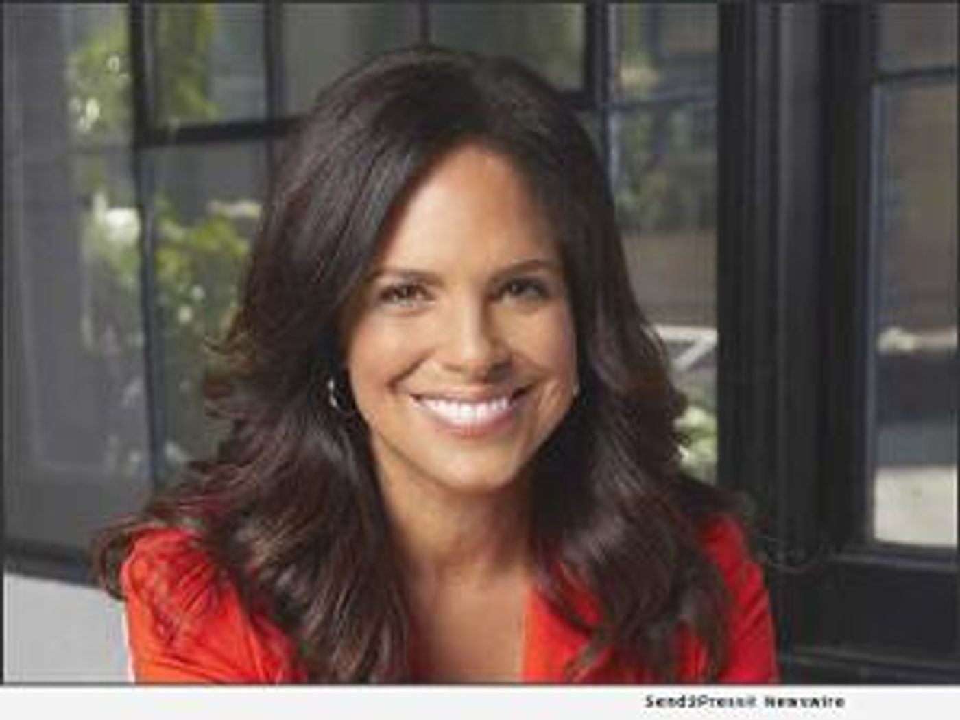 Elizabeth Gilbert, Soledad O'Brien & Azure Antoinette Present Inaugural TELL(h)ER Storytelling And Empowerment Summit  Image