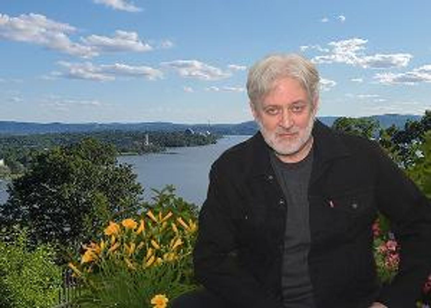 Dean Friedman Unpacks Historical Terrors & Hope In New 'American Lullaby' Album  Image