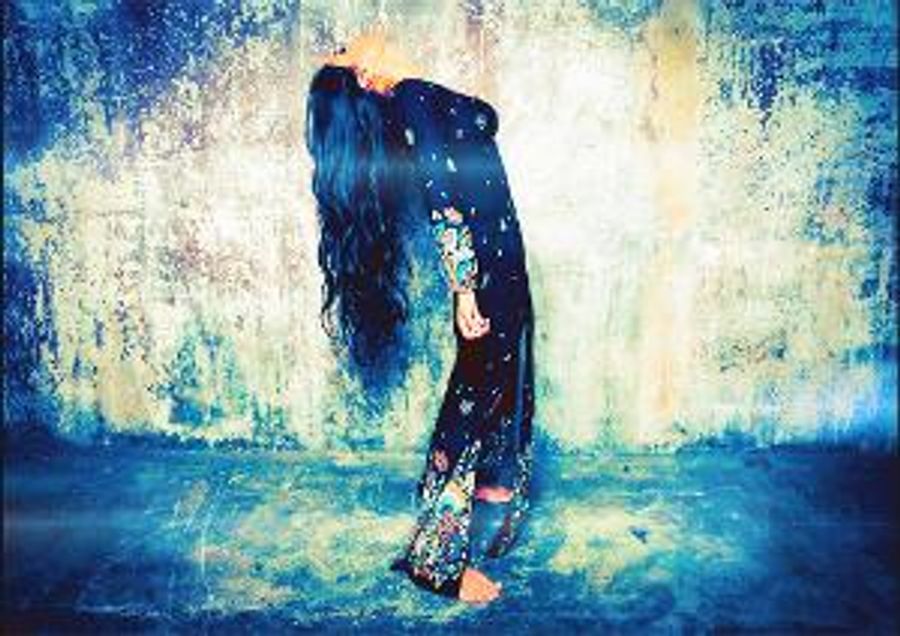 Chantitown Releases Remix Of Single 'Sinking Into Blue'  Image