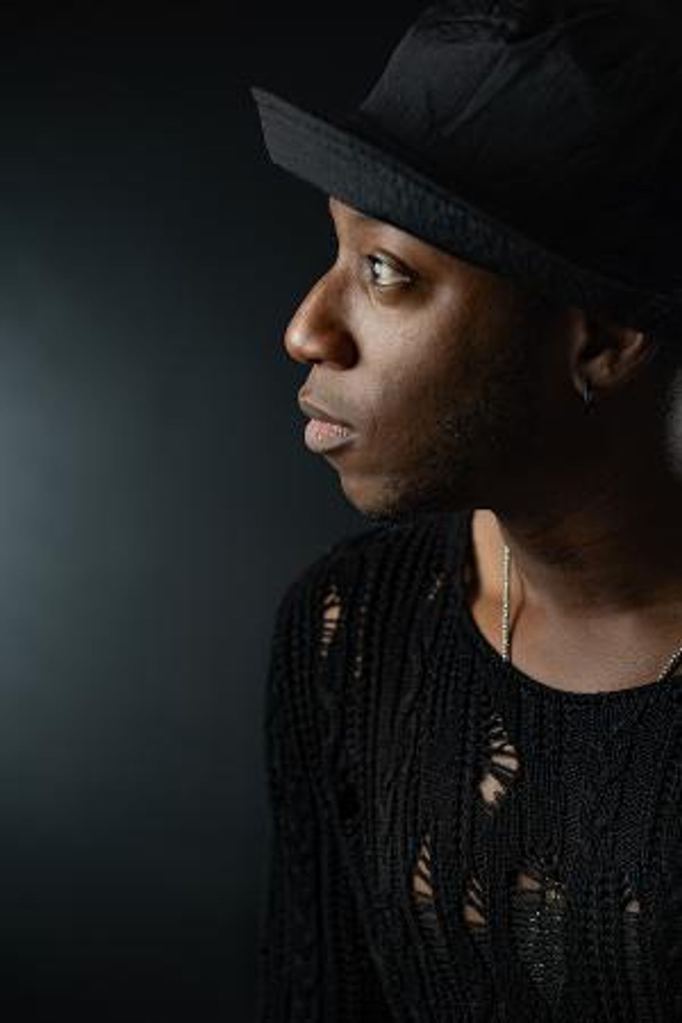 Shojon Overcomes Depression Through Love With Single 'Theorem'  Image