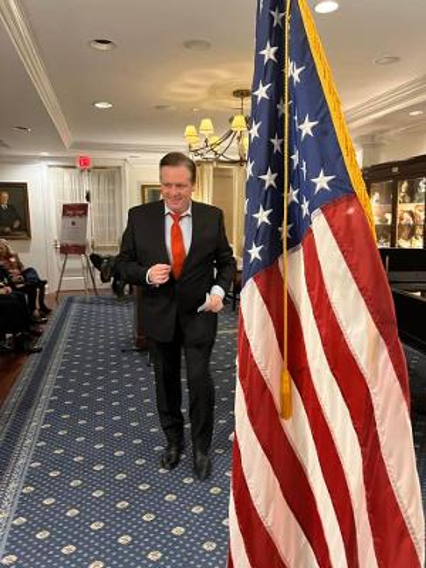 Tenor Anthony Kearns Headlines Fifth Annual Holiday Veterans Tribute In Washington, DC  Image