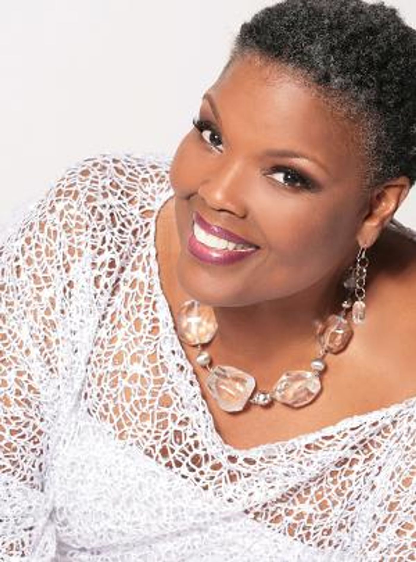 Soprano Angela Brown Announces Dates for ...FROM A SISTAH'S POINT OF VIEW  Image