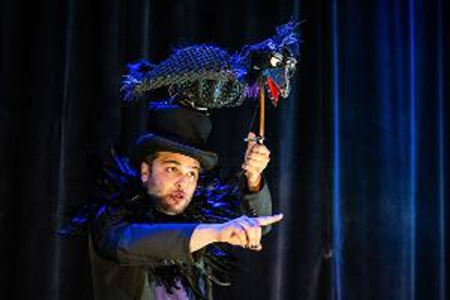 THE FAMILY CROW: A MURDER MYSTERY To Play Vancouver Fringe After A Sold-Out Run At Orlando Fringe Image