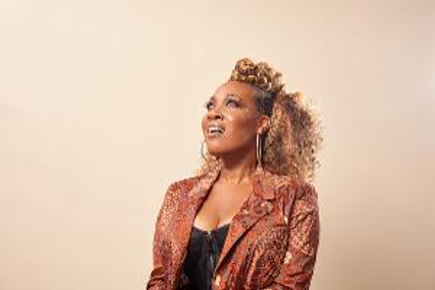 Acclaimed Soprano Janinah Burnett to Release Debut Album  Image