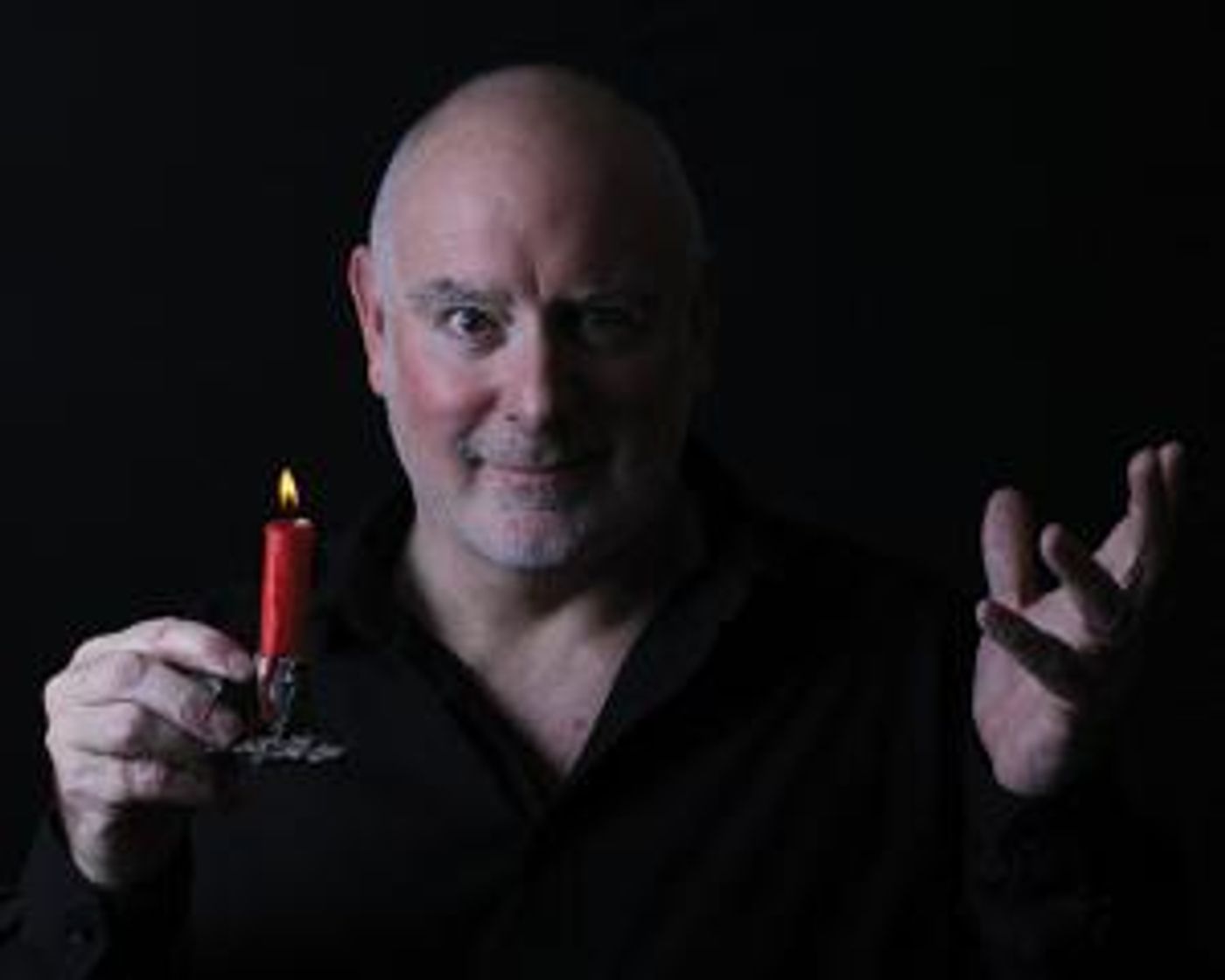 Guy Masterson is Coming to Lehigh Valley Charter HS For The Arts with Solo Performance of Dickens' A CHRISTMAS CAROL  Image