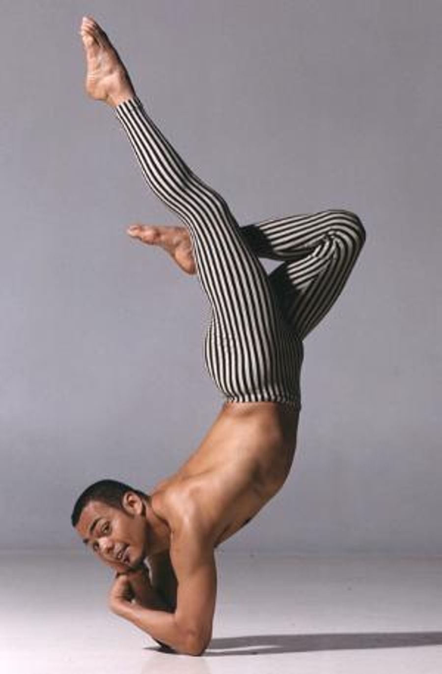 Nai-Ni Chen Dance Company's The Bridge Announces Featuring Guest Artists: Andrew Pacho And Morgiana Celeste Image