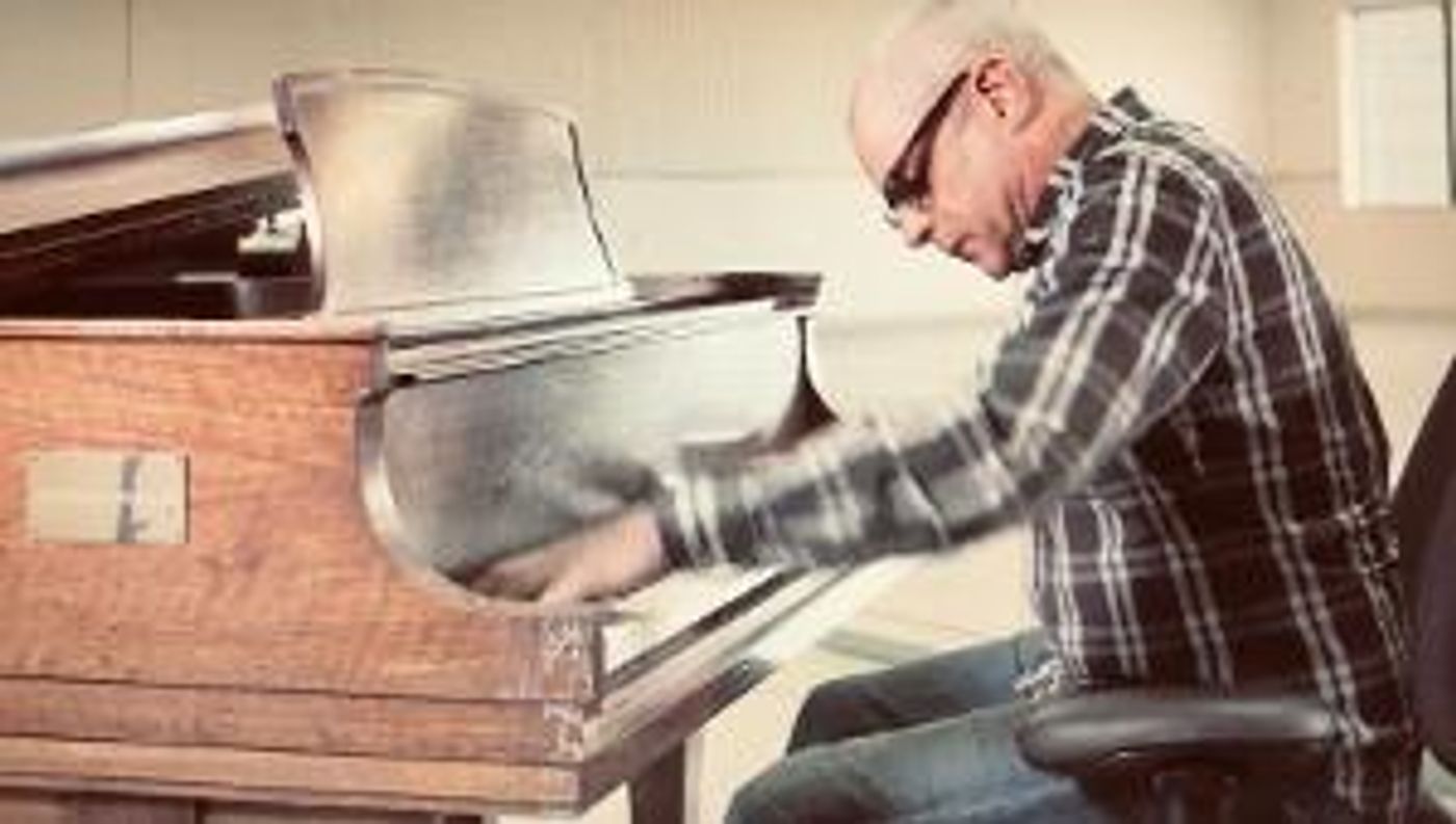 Gareth Valentine Brings TALES OF A MUSICAL DIRECTOR to Crazy Coqs  Image