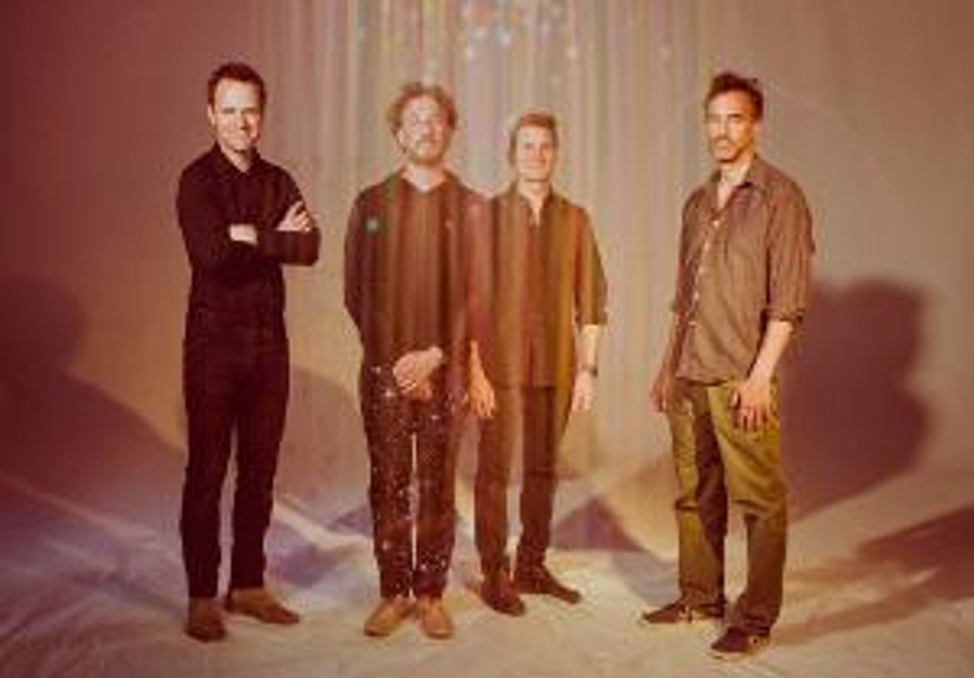Guster Announces OMAGAH! New Live Album With Omaha Symphony   Image