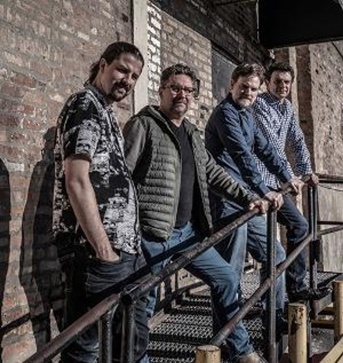 With The Windy City As Its Backdrop, Indie Rockers Bluefront Say It's “High Time” For Love  Image