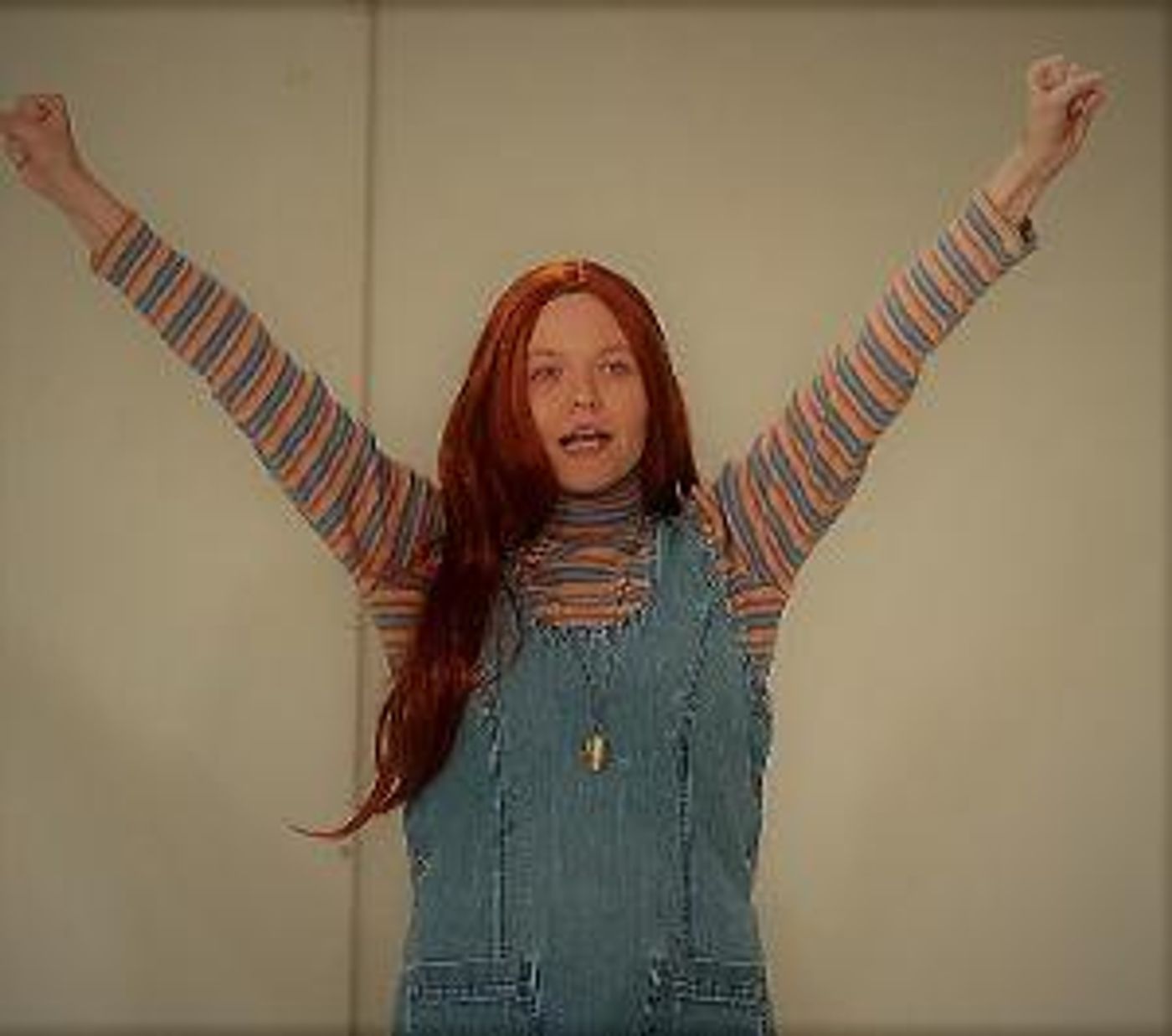 THE GIRL WITH THE RED HAIR to Return to the Stage  Image