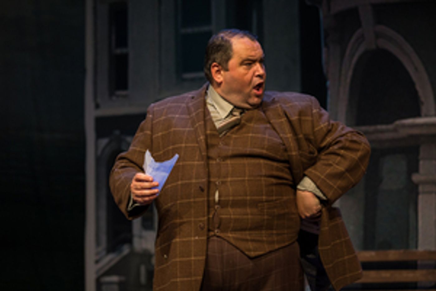 ONE MAN, TWO GUVNORS Returns To The Torch Theatre Stage  Image