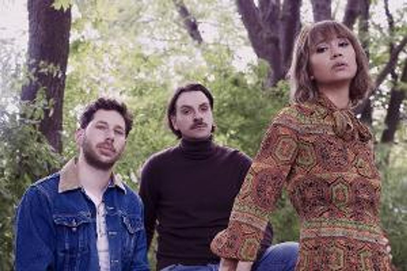 Le Couleur Shares 'Desert' Single  Image