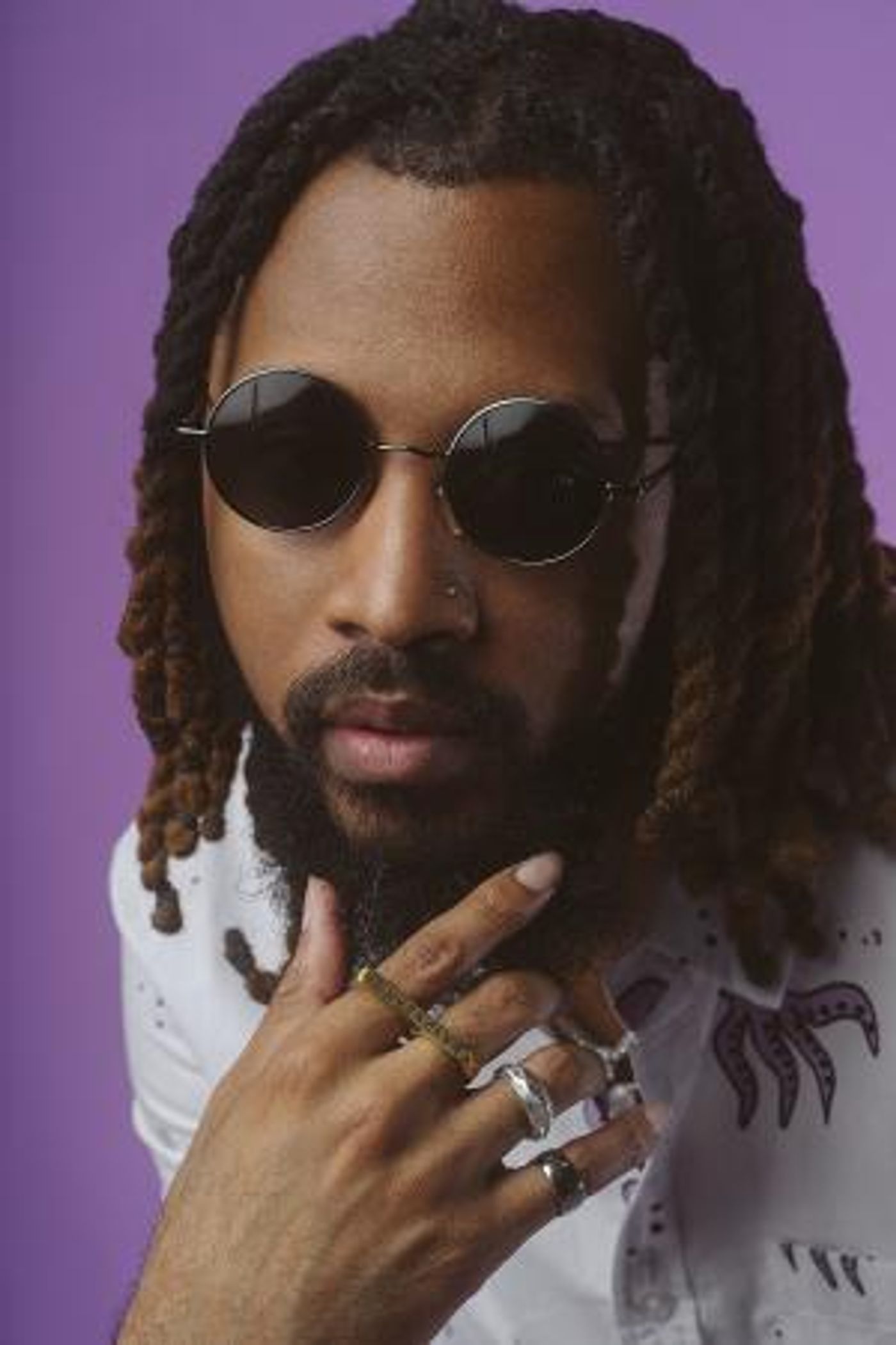 James Qupid Releases 'Super Clean' Music Video  Image