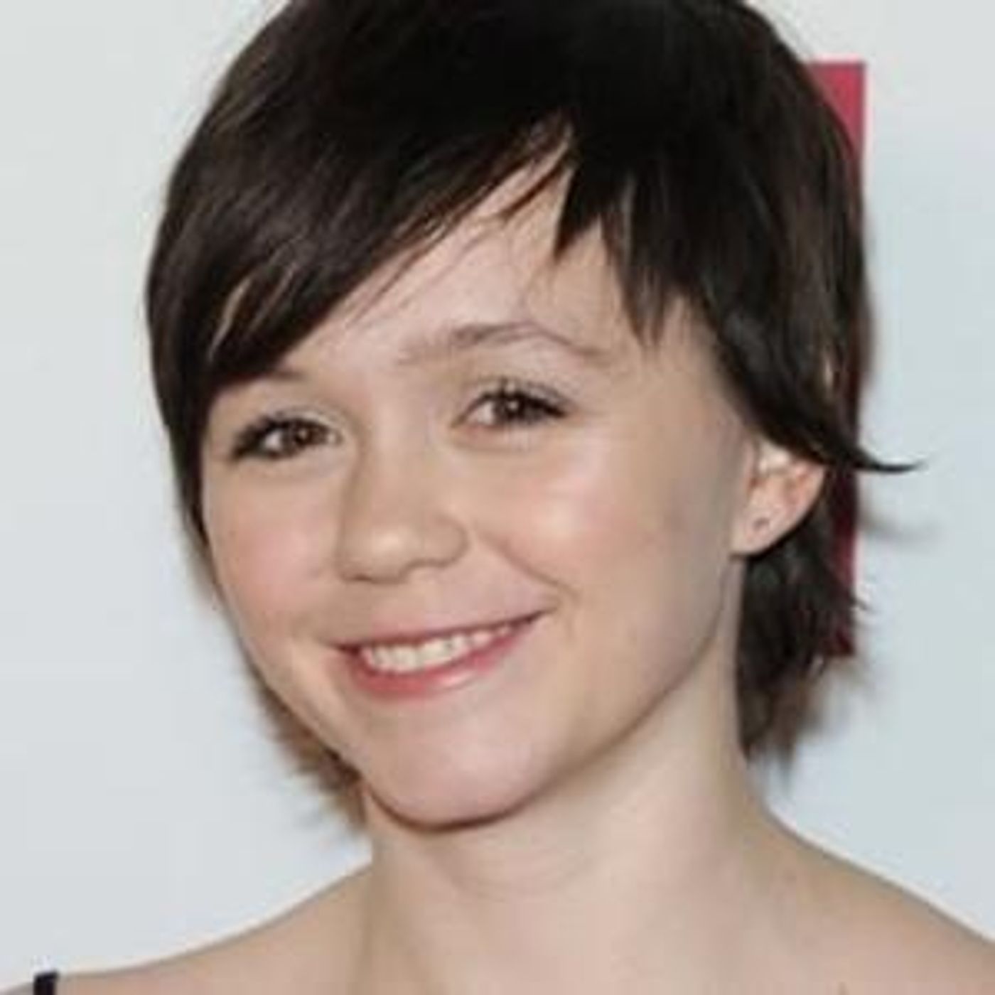 Emily Skeggs to Appear on On The Performing Arts Project's UPSTAGE LEFT  Image