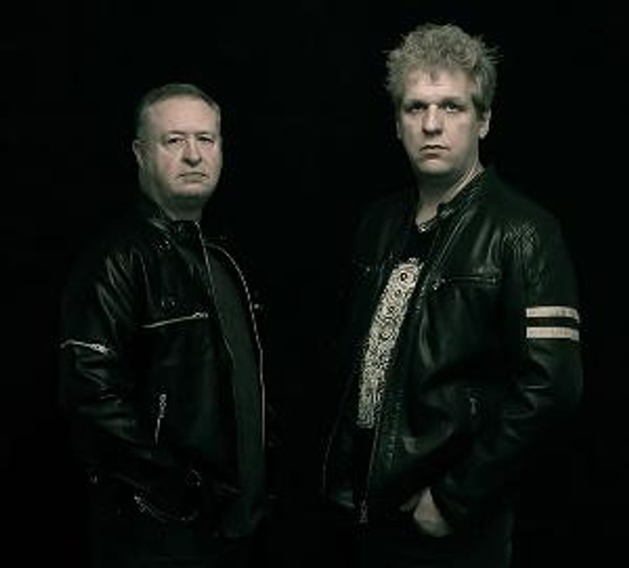 Fate-Crossed Rock Duo Libre Stone Lay It All On The Line For New 'Mark Of Cain' Single And Album Image