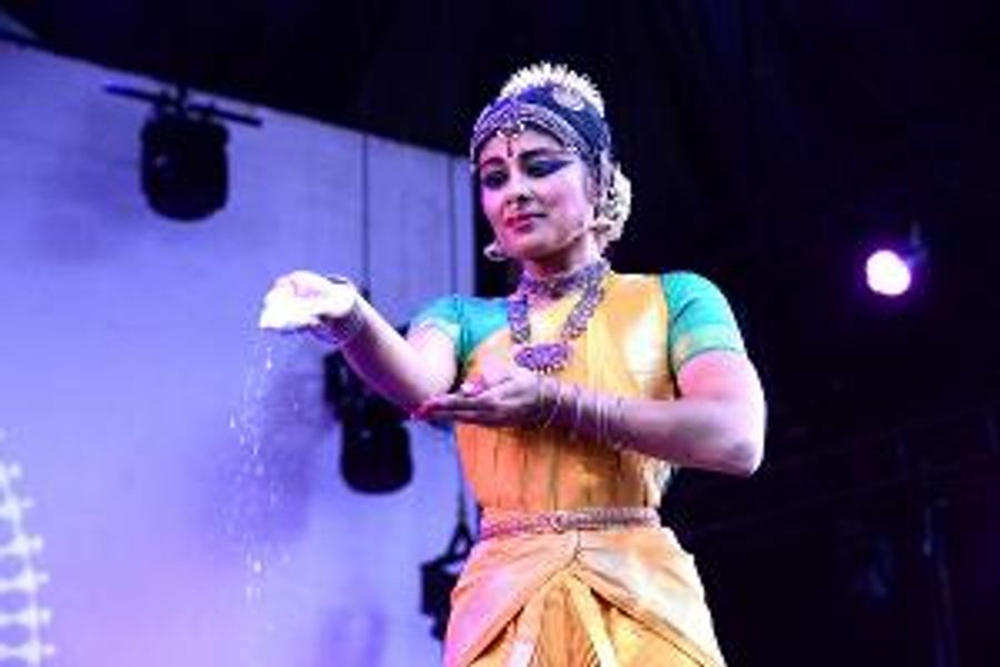 Performance Santa Fe to Present Ragamala Dance Company's SACRED EARTH in April Image
