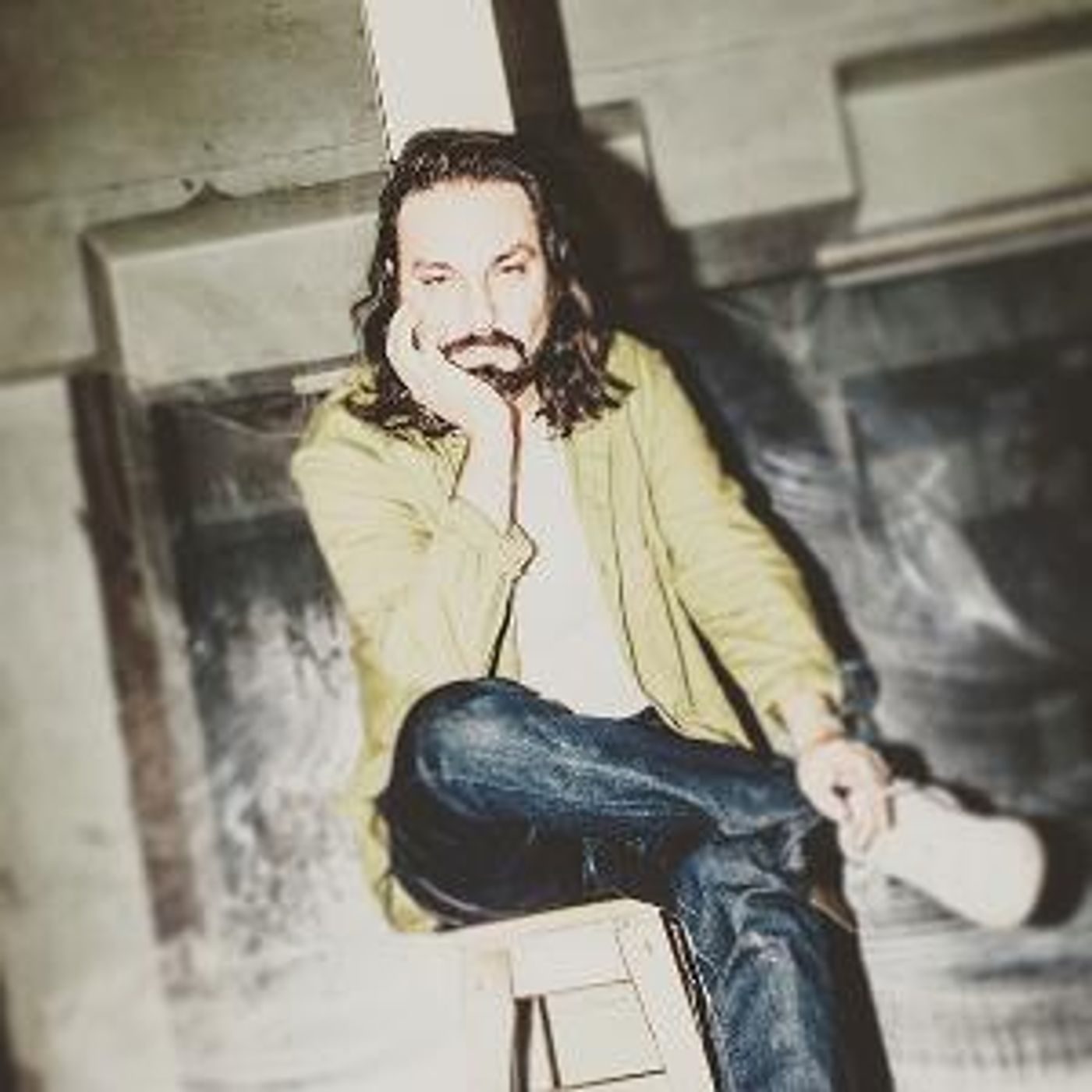 Laszlo Jones Roams The Darker Side Of Romance With Provocative “Out Of My Head”  Image