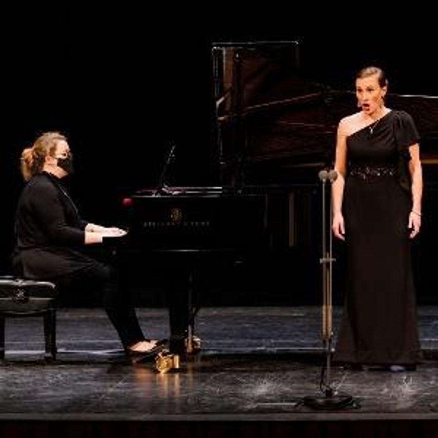 Mezzo-Soprano Claire McCahan Wins First Prize At 47th NATS Artist Awards  Image