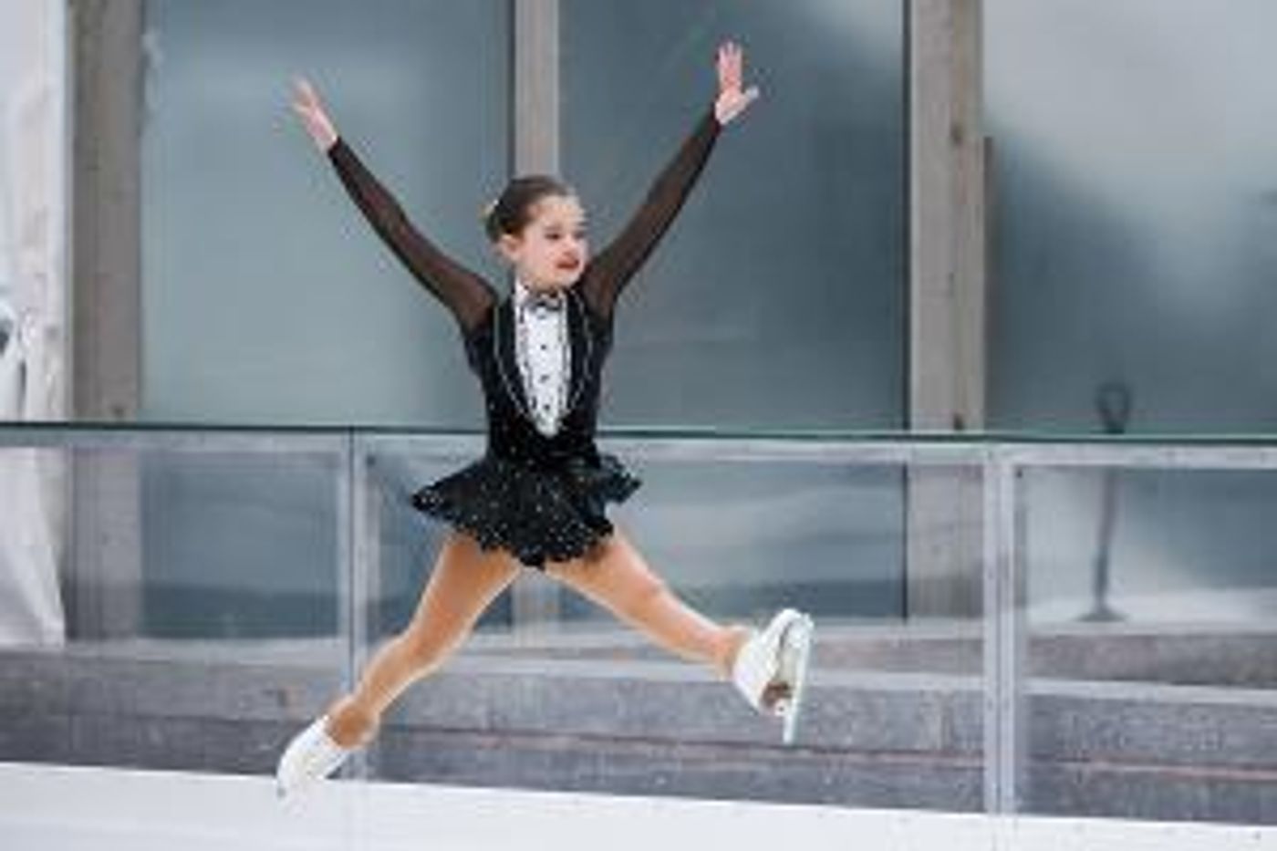 Ice Theatre Of New York Presents 2021 City Skate Pop Up Concerts  Image