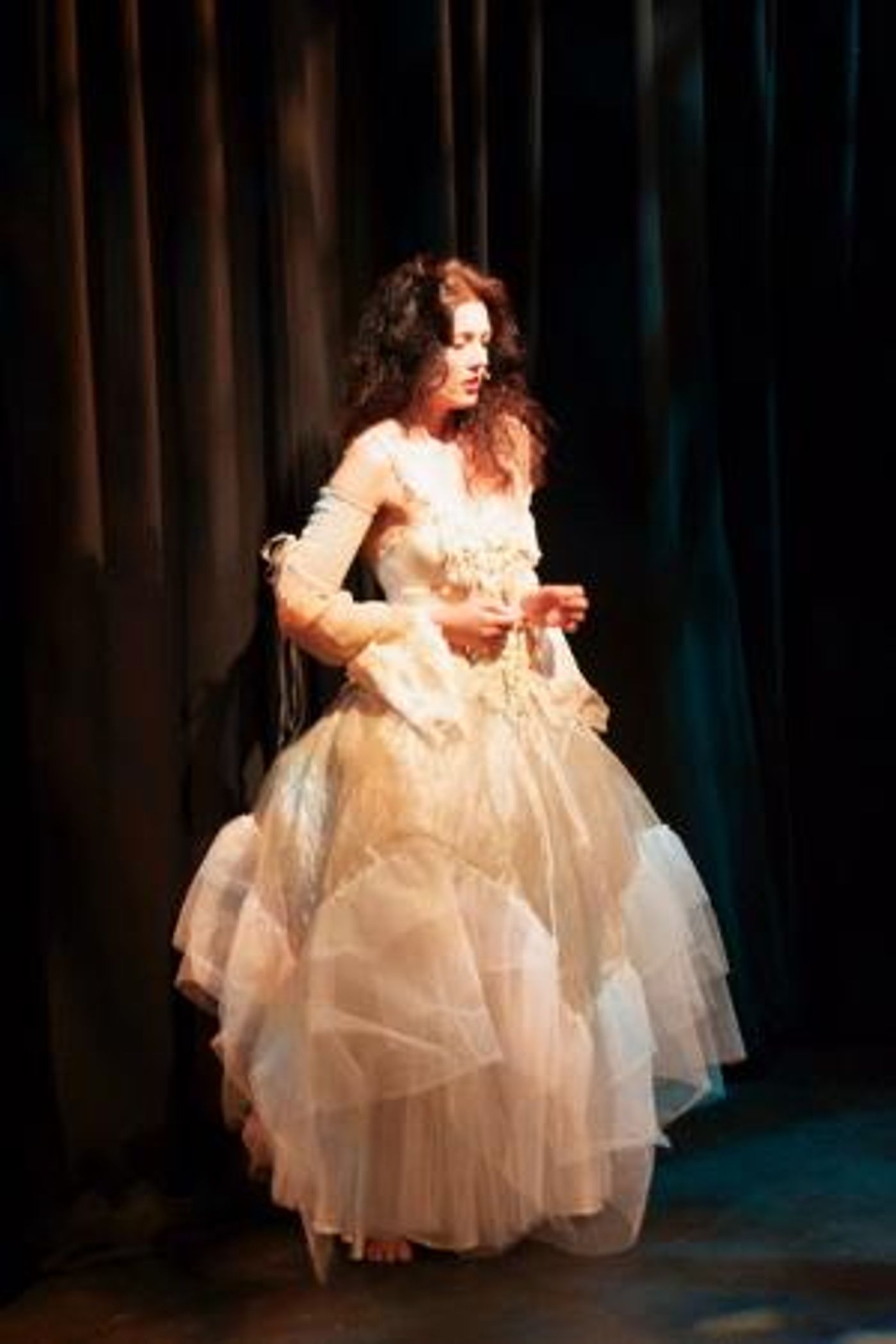 Caitríona O'Leary Performs Rare Christmas Songs For UNACCOMPANIED 28  Image