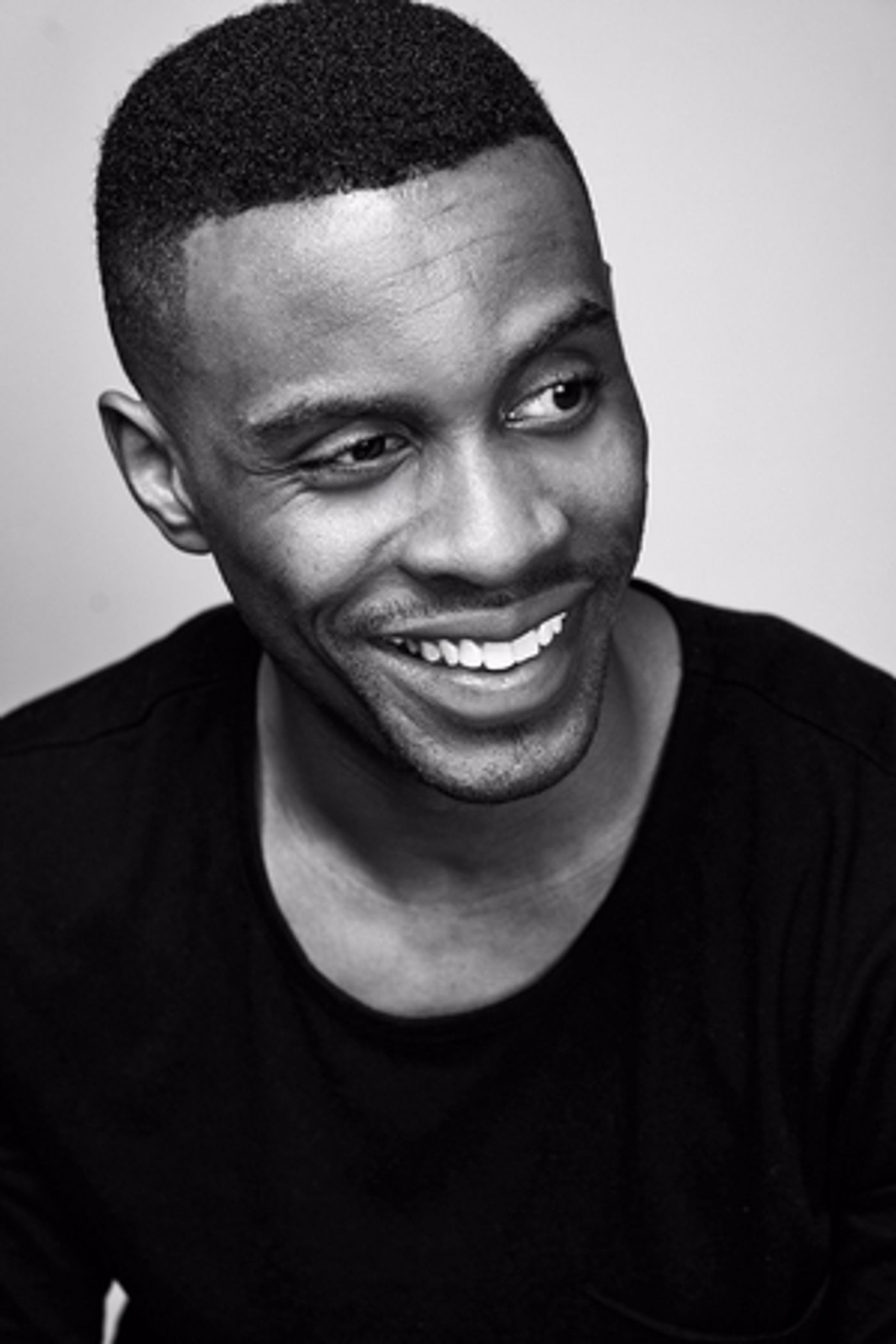 Andre Ozim Performs In Upcoming Match: Lit 2019 Shakespeare Reading  Image