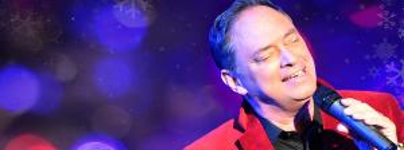 Les Lankhorst Presents A CROONER CHRISTMAS Online  Image