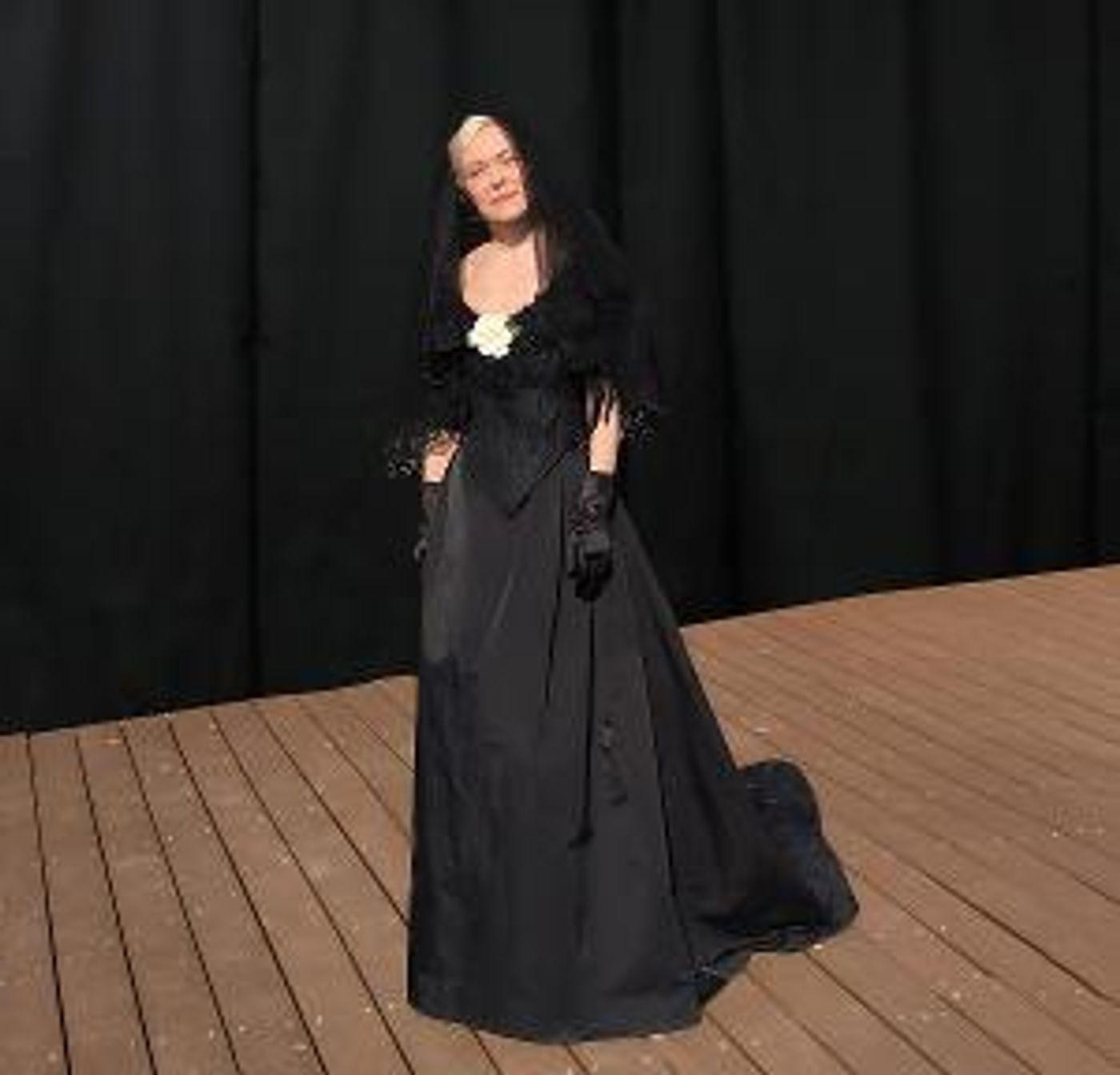 Shakespeare Downtown to Present Free Performances Of New Stage Adaptation Of THE LADY OF THE CAMELLIAS  Image