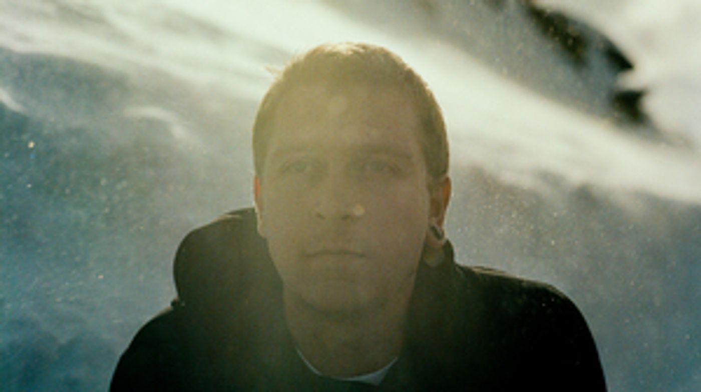 Alaskan Tapes Releases LP VIEWS FROM SIXTEEN STORIES  Image