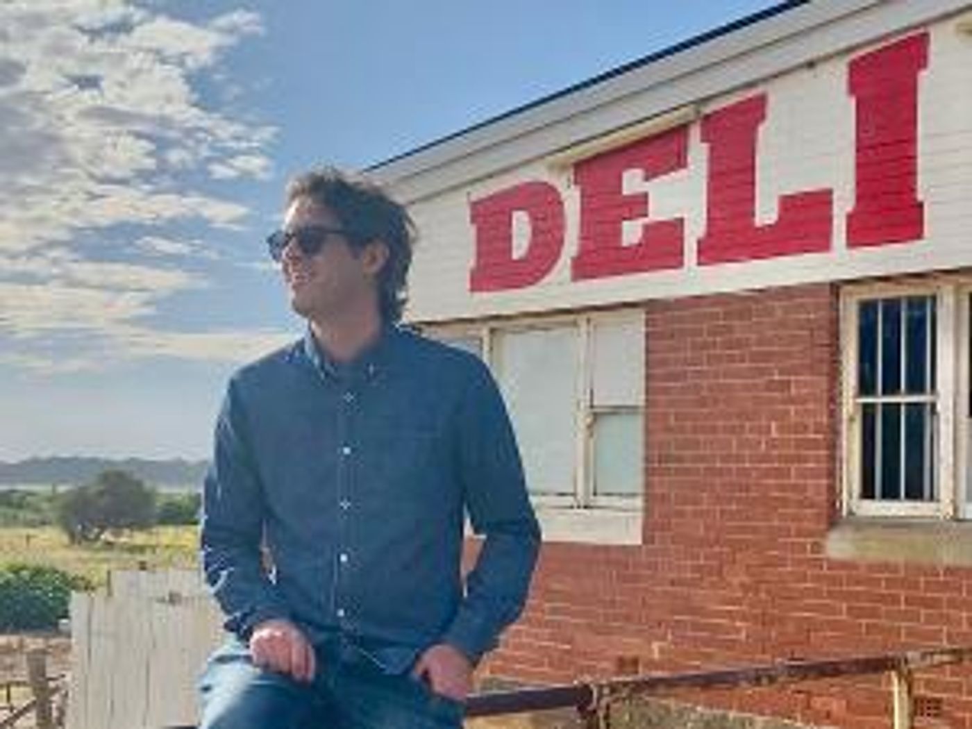 Gordon Holland Takes Listeners On A Mixed Genre Journey Of Catchy Hooks And Intriguing Narratives With EP, 'Skipping Stones On A Salt Lake'  Image