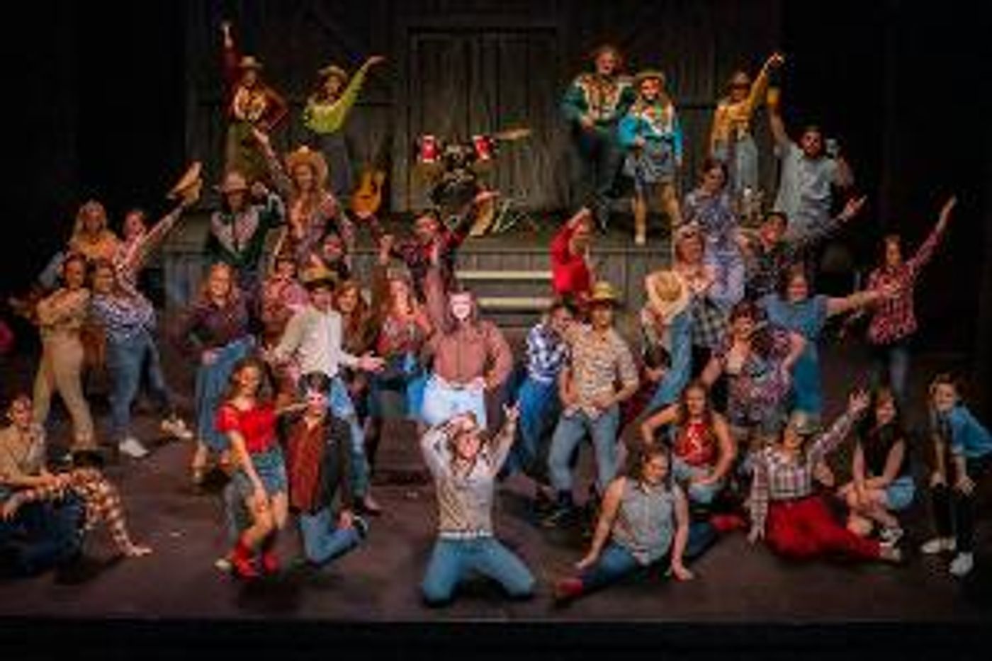 Croswell Opera House Stages FOOTLOOSE For Two Weekends  Image