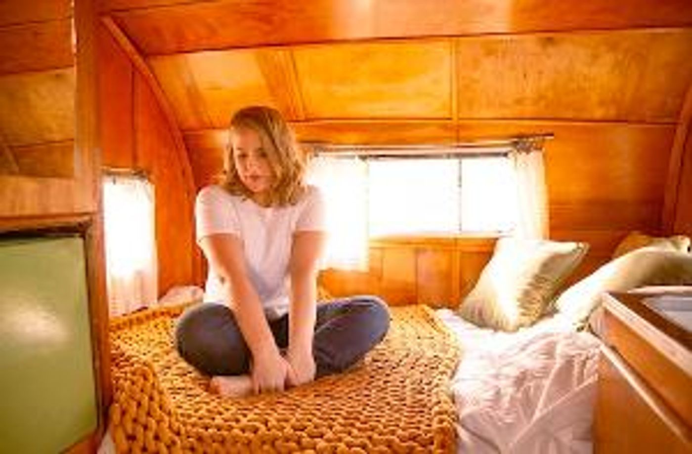 Charlotte Morris Releases New Single 'TENNESSEE'  Image