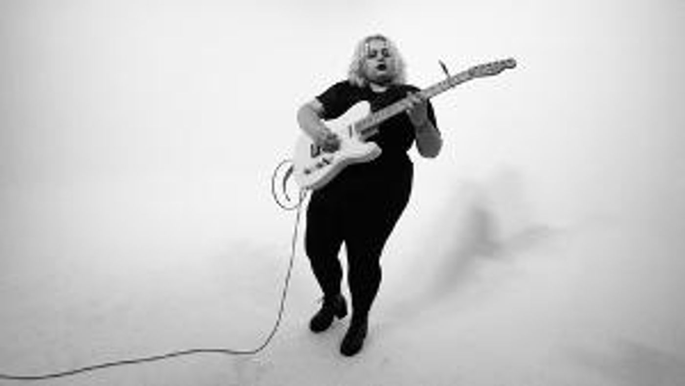 VIDEO: Nashville Indie Rocker Artist Alyssa Joseph Powerful Rendition Of “What To Do”  Image